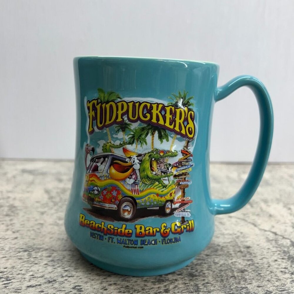 Fudpuckers Rare Vintage Beachside Bar & Grill Florida Teal Mug